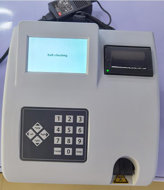 Urine Analyzer